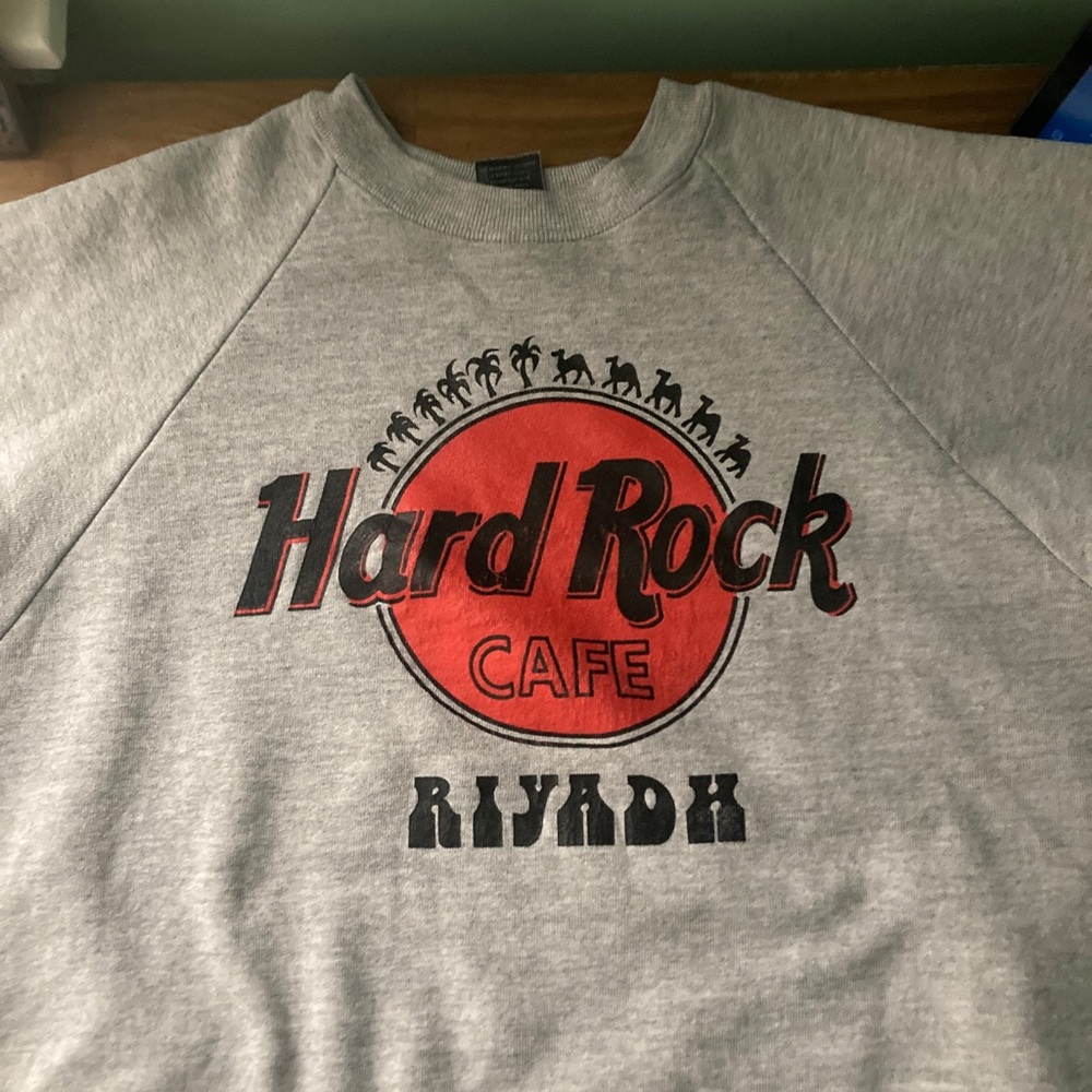 Vintage Hard Rock Cafe sweatshirt - Picture 1 of 4
